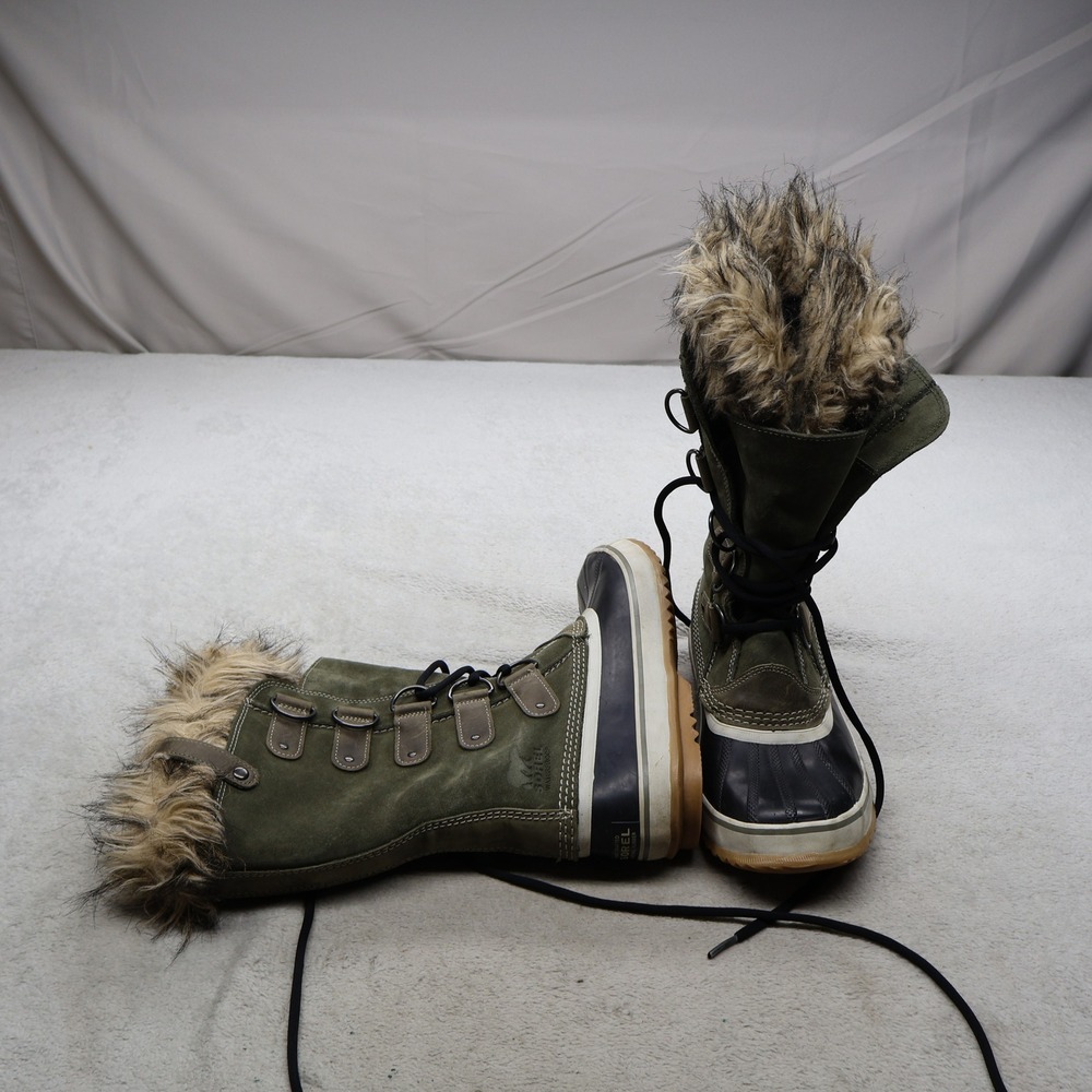 Sorel Women 9 Winter Boots Green Joan of Arctic Faux Fur Trim Lace Up Waterproof